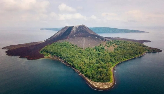 1 Day Krakatoa Volcano Adventure - Depart from Jakarta