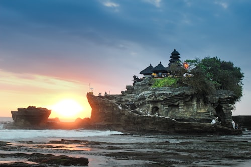 Tradisi Lokal